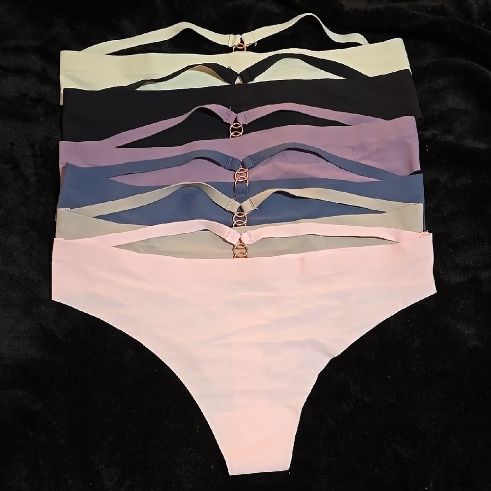 Set 6 of Seamless Thong Panties with Cute Strap Detail Size Small NWOT